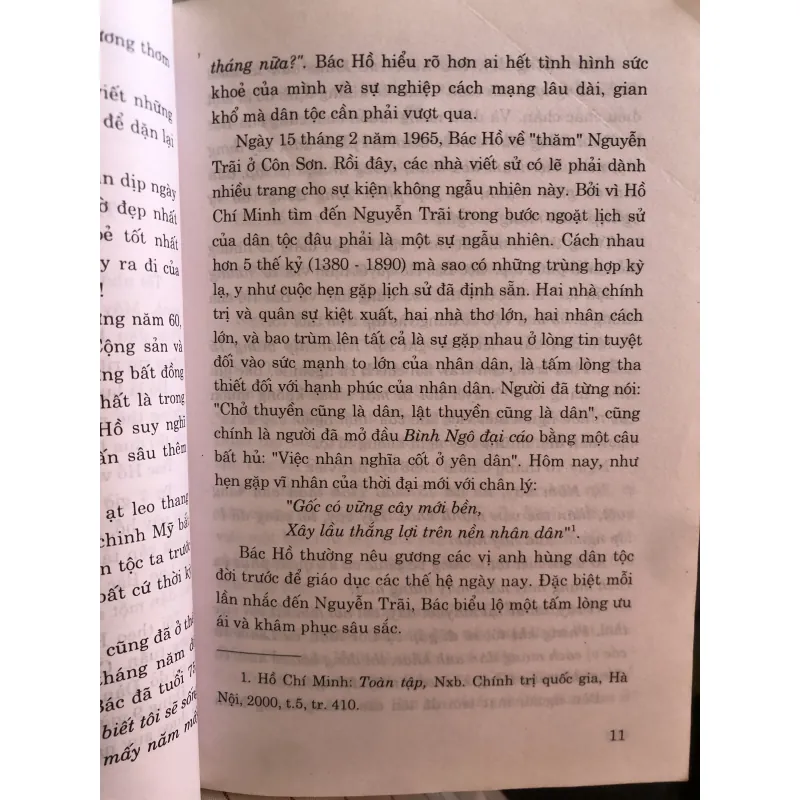 Bác Hồ viết di chúc - Vũ Kỳ  1025579