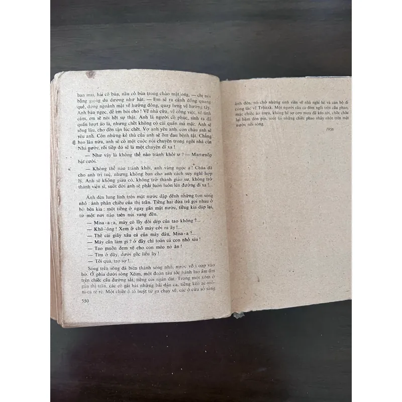 Chuyện thường ngày ở huyện (tiểu thuyết - xb 1978) 576290