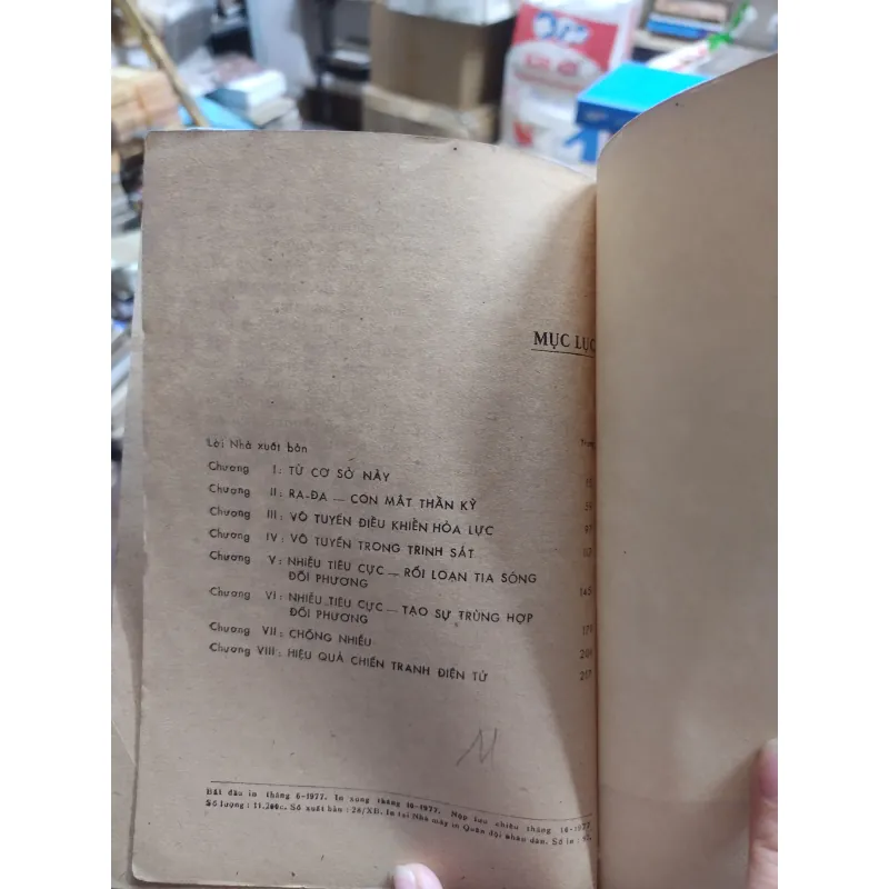 Sách: Chiến tranh điện tử - TG: Nguyễn Thu Phong - Nguyễn Văn Đáp (A3) 735171