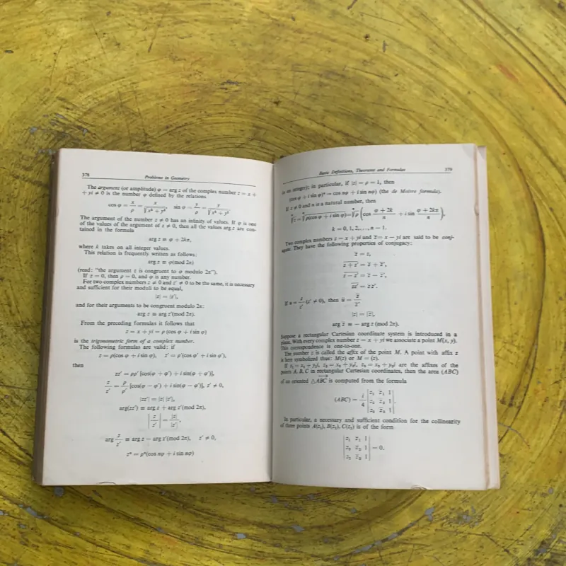 PROBLEMS IN GEOMETRY- P.S. MODENOV 760751