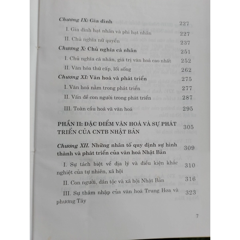 Mỹ - Âu - Nhật văn hoá và phát triển 494125