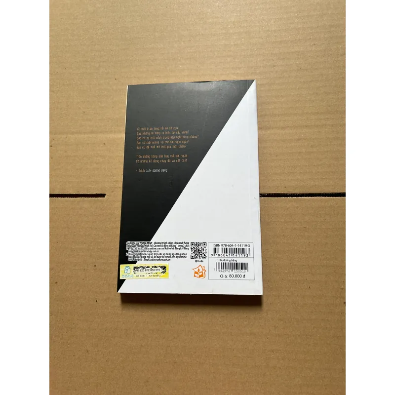 Trên đường băng 957014