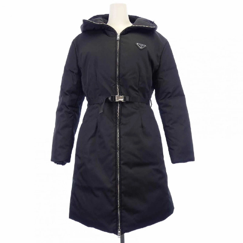 Áo khoác lông vũ PRADA với logo hình tam giác 292077 S222 1WQ8 - Hàng hiệu Chính hãng 814269