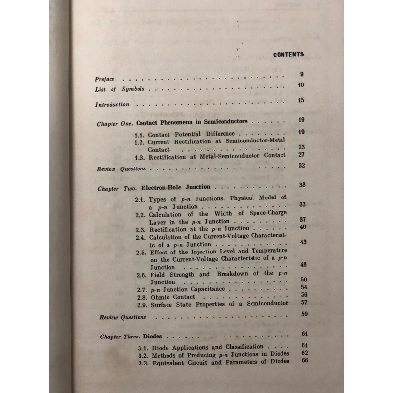 SEMICONDUCTOR DEVICES Các thiết bị bán dẫn - Mir Publishers Moscow 1981 451927