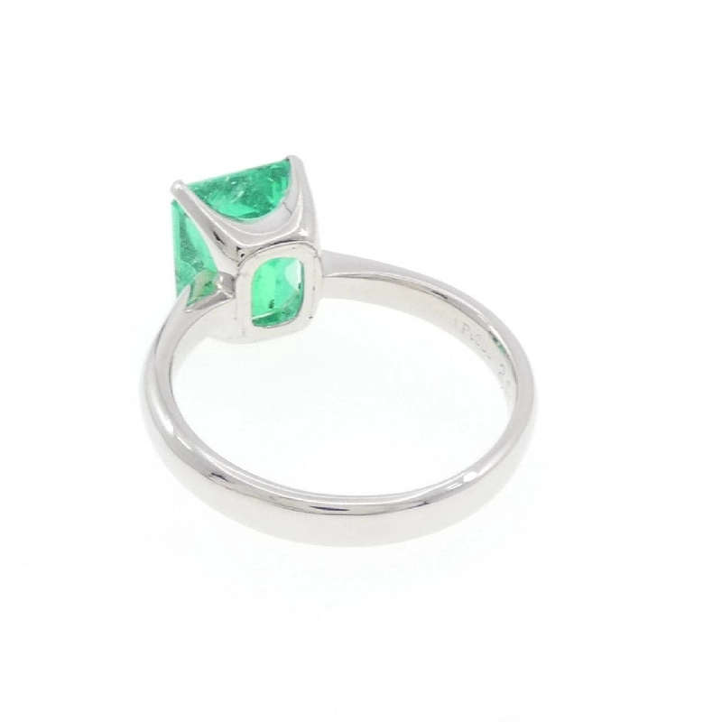 Nhẫn Emerald PT900 2.90CT 671779