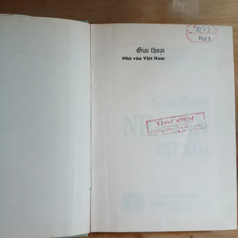 Giai Thoại Nhà Văn Việt Nam - Thái Doãn Hiểu, Hoàng Liên biên soạn 754754