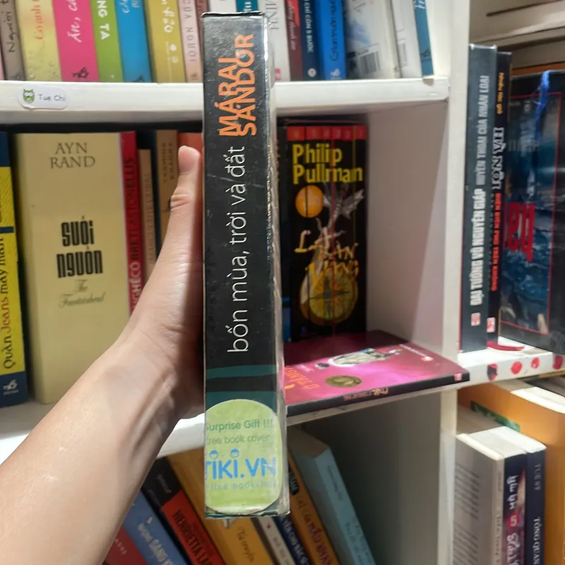 Bốn mùa , trời và đất - Márai Sándor tản văn - 2010 nhã nam  1025647