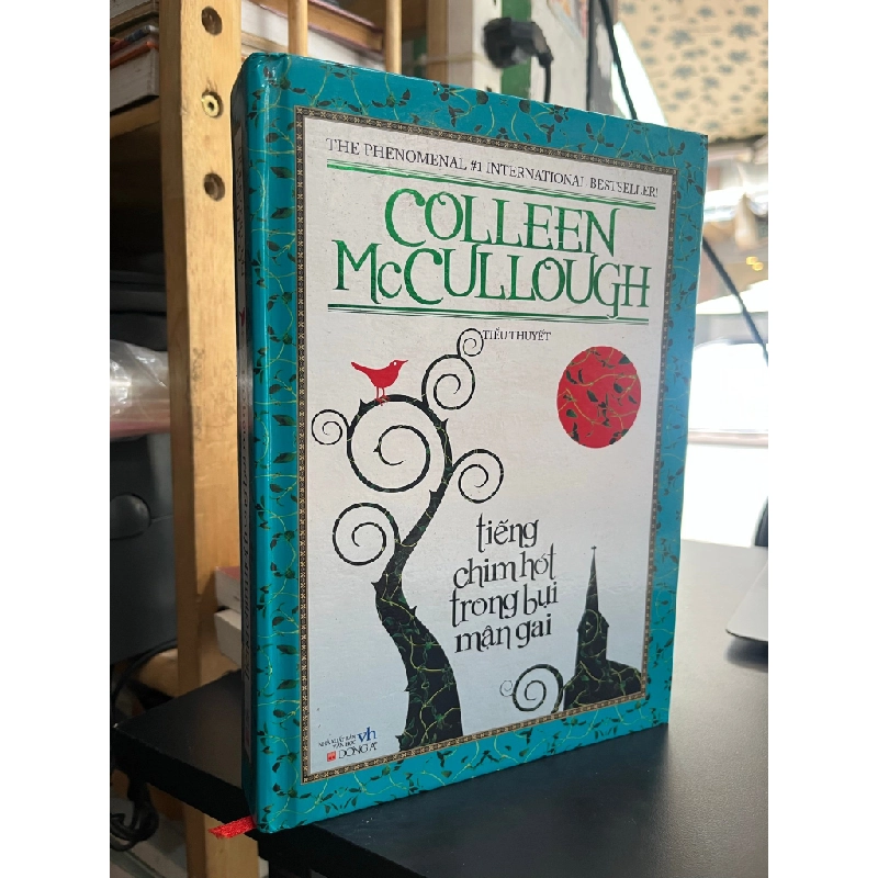 TIẾNG CHIM HÓT TRONG BỤI MẬN GAI - Colleen McCullough 131084