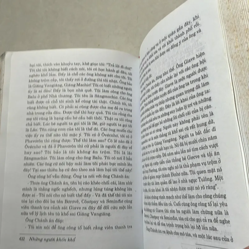 Victor Hugo - Những người khốn khổ Tập 1 - 2006s 697833
