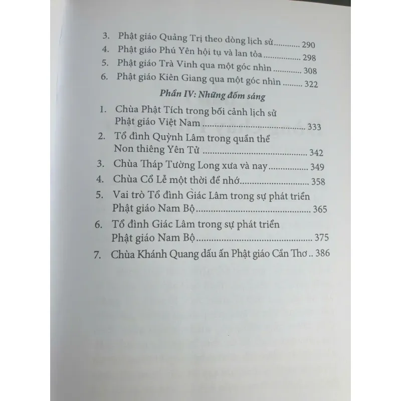 Sách Những đóa hoa Phật giáo Việt Nam Thích Thiện Nhơn 675216