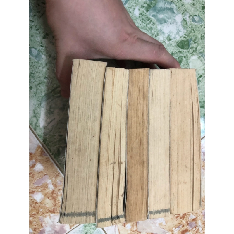 bộ sách bỏ túi trung nguyên (5 cuốn) 495414