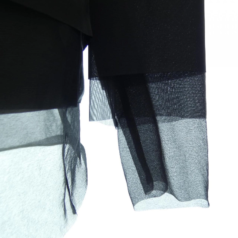 【Mã giảm giá】COMME des GARCONS Áo 637699