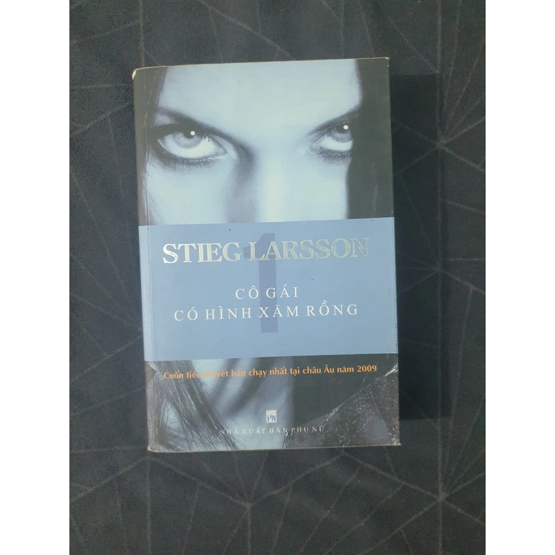 "Cô gái có hình xăm rồng" - Stieg Larsson 475609