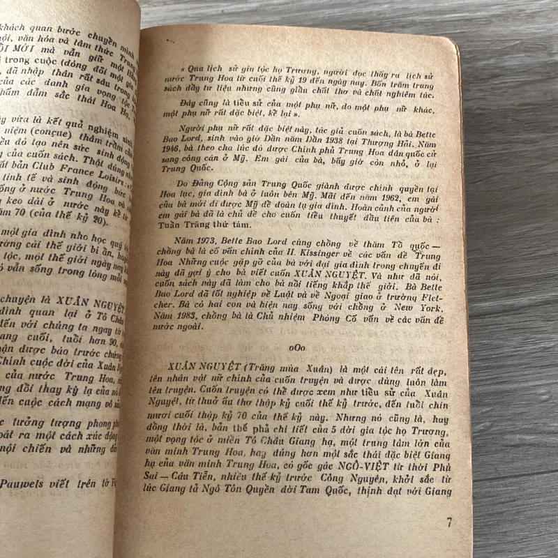 XUÂN NGUYỆT, Bette Bao Lord (xb 1989) 937315