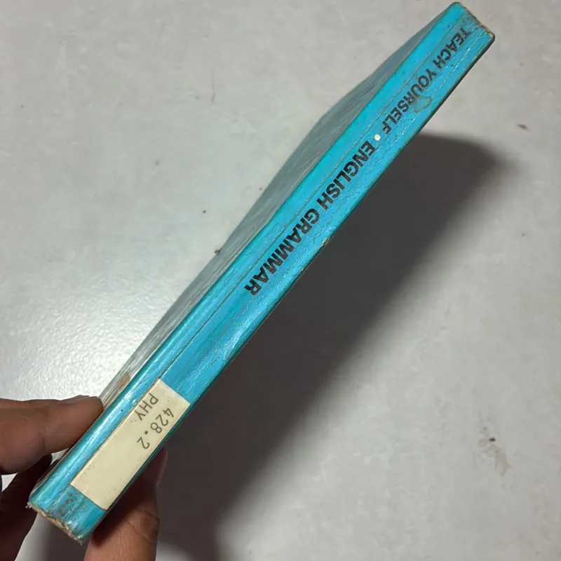 English Grammar - B.A. Phythian 995760