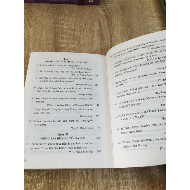 TRUNG QUỐC 25 NĂM CẢI CÁCH - MỞ CỬA NHỮNG VẤN ĐỀ LÝ LUẬN VÀ THỰC TIỄN 1006329