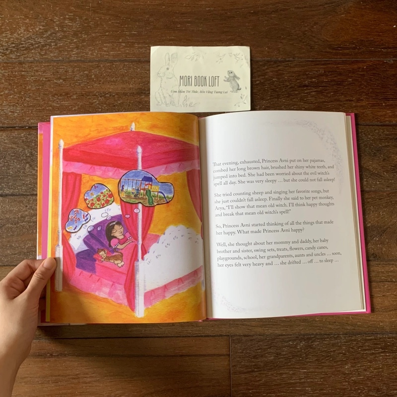 Sách ngoại văn Princess Avni Gets Her Beauty Sleep, Used, Bìa cứng 491409
