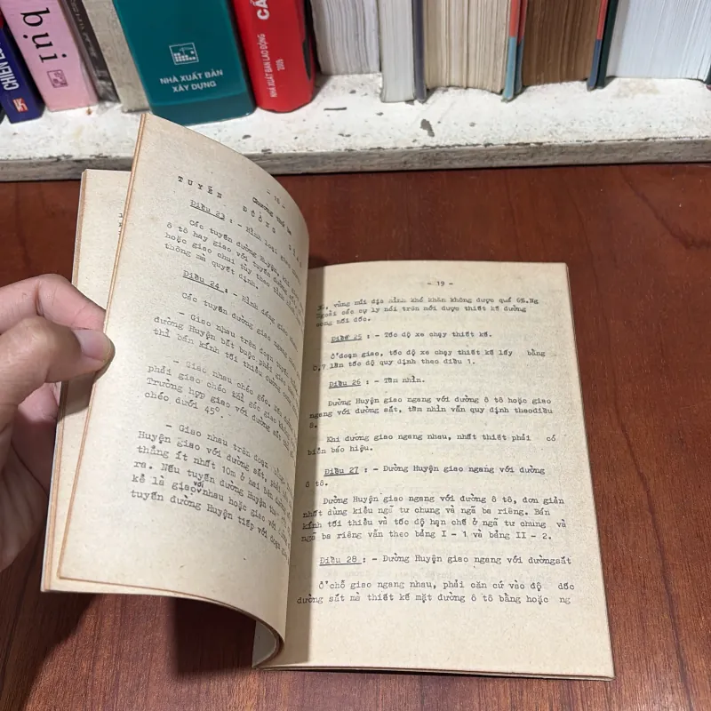 II Sách Nhà Nước: Quy Phạm Thiết Kế Đường Cấp Huyện (Dự Thảo) - 1983 764242