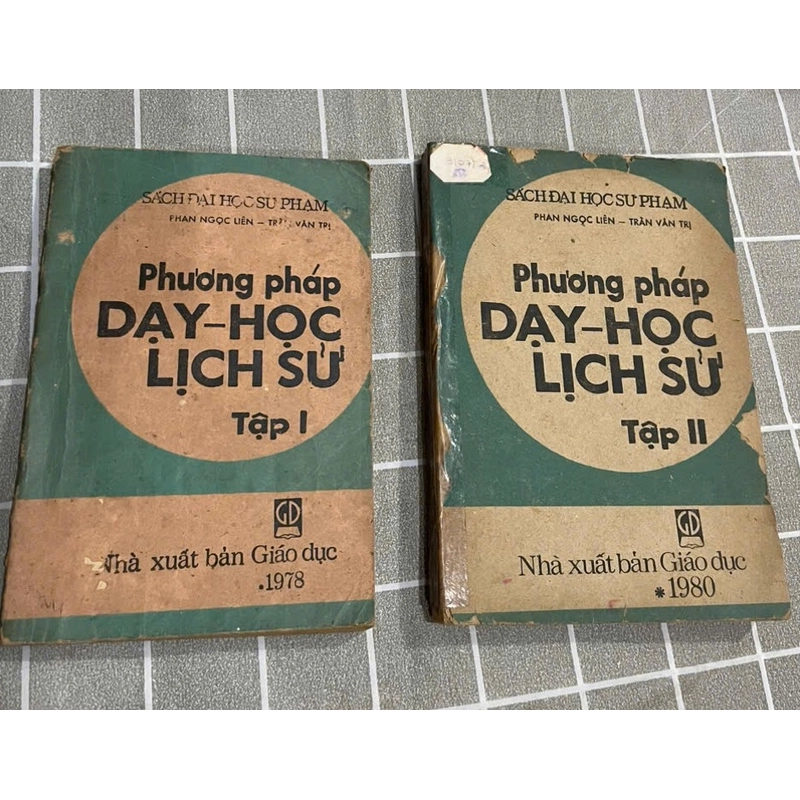 PHƯƠNG PHÁP DẠY HỌC LỊCH SỬ TẬP 1+2- SÁCH KHỔ LỚN 452590