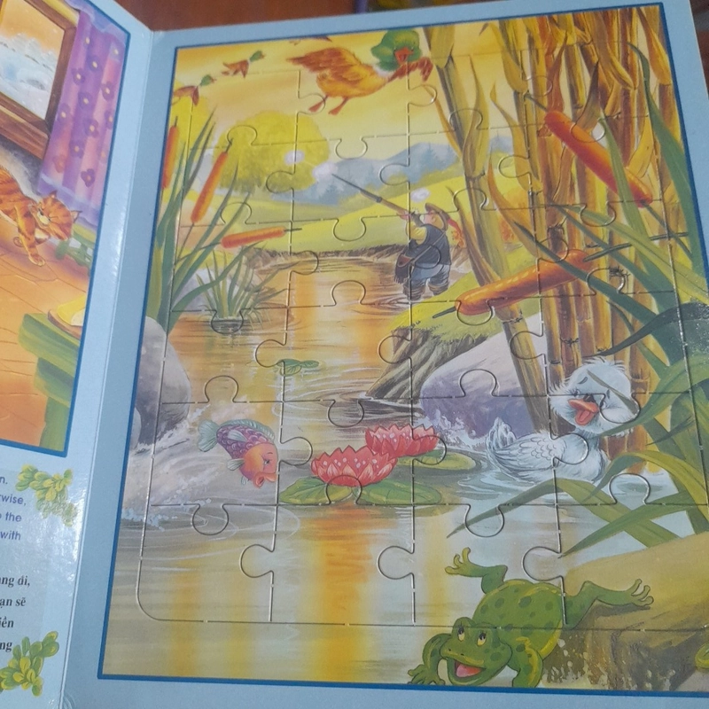 URLY LITTLE DUCKLING - Chú Vịt con xấu xí (bộ sách em tập xếp hình) 505564