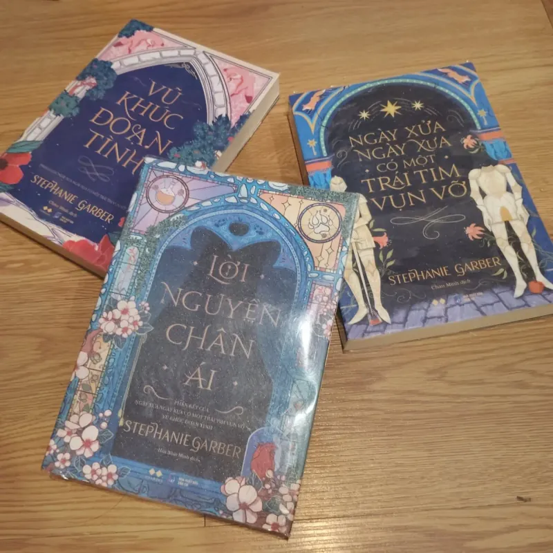 Combo 3 quyển sách của tác giả Stephanie Garber 577853