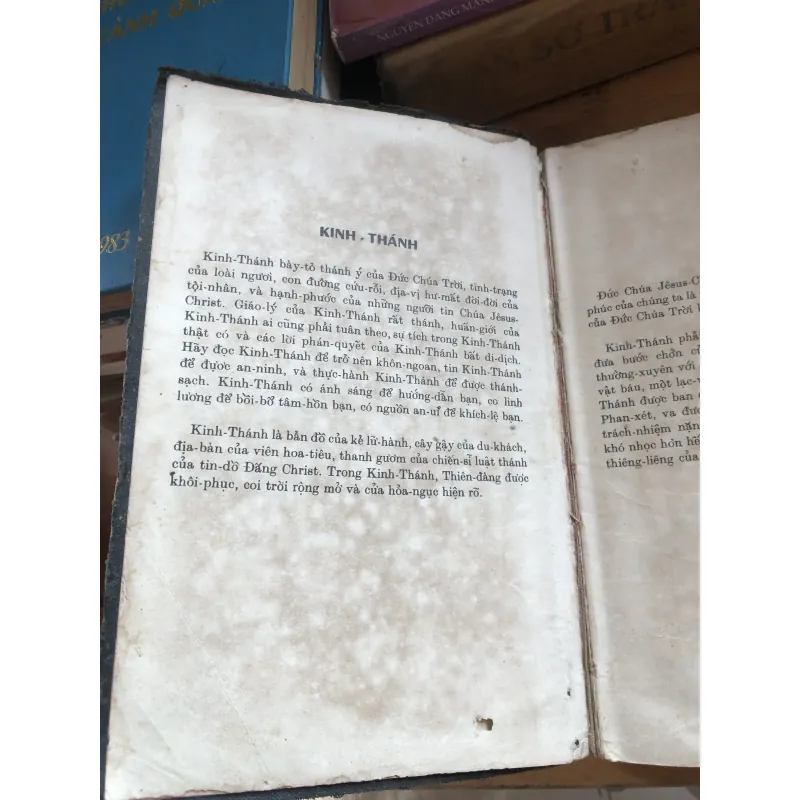 Kinh thánh Tân Ước 1020431