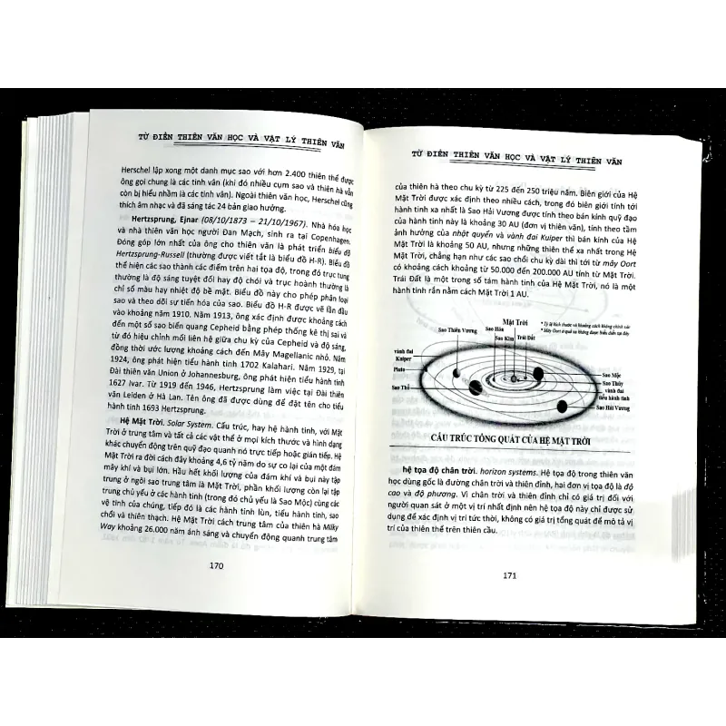 TỪ ĐIỂN THIÊN VĂN HỌC VÀ VẬT LÝ THIÊN VĂN 1013586