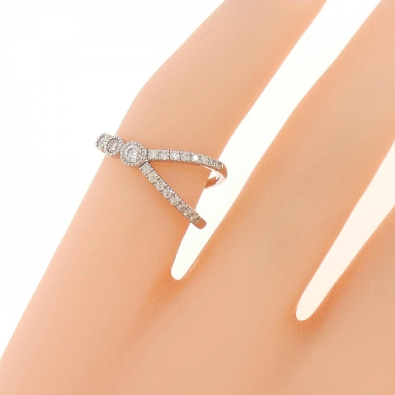 【Sản phẩm mới】Nhẫn ngón út kim cương PT950 0.22CT 672404