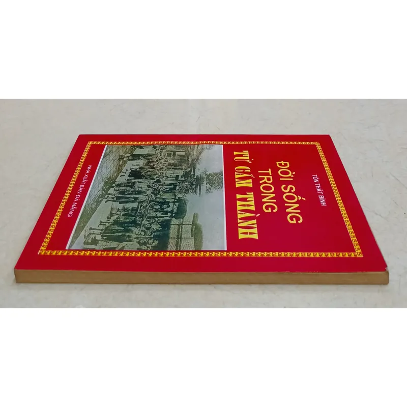 Đời sống trong Tử Cấm Thành 🌻 596743