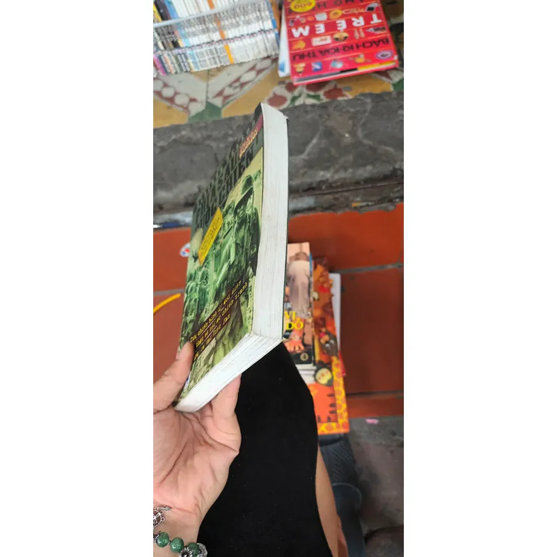 Phía Sau Cuộc Chiến- Deborah Nelson 591144