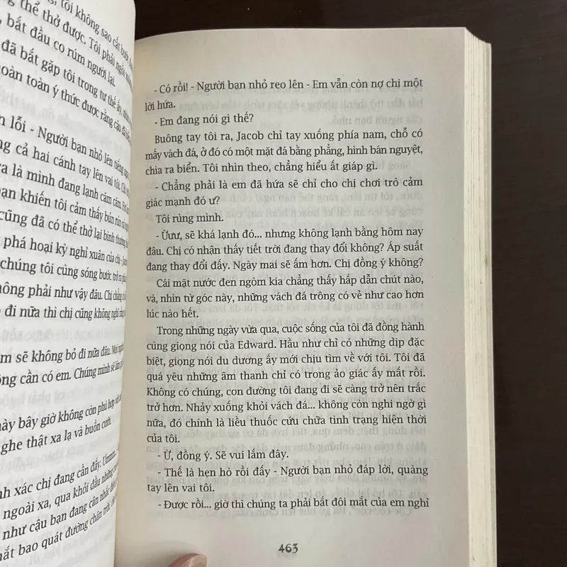 [KỲ ẢO]Trăng non - Stephanie Meyer 721099