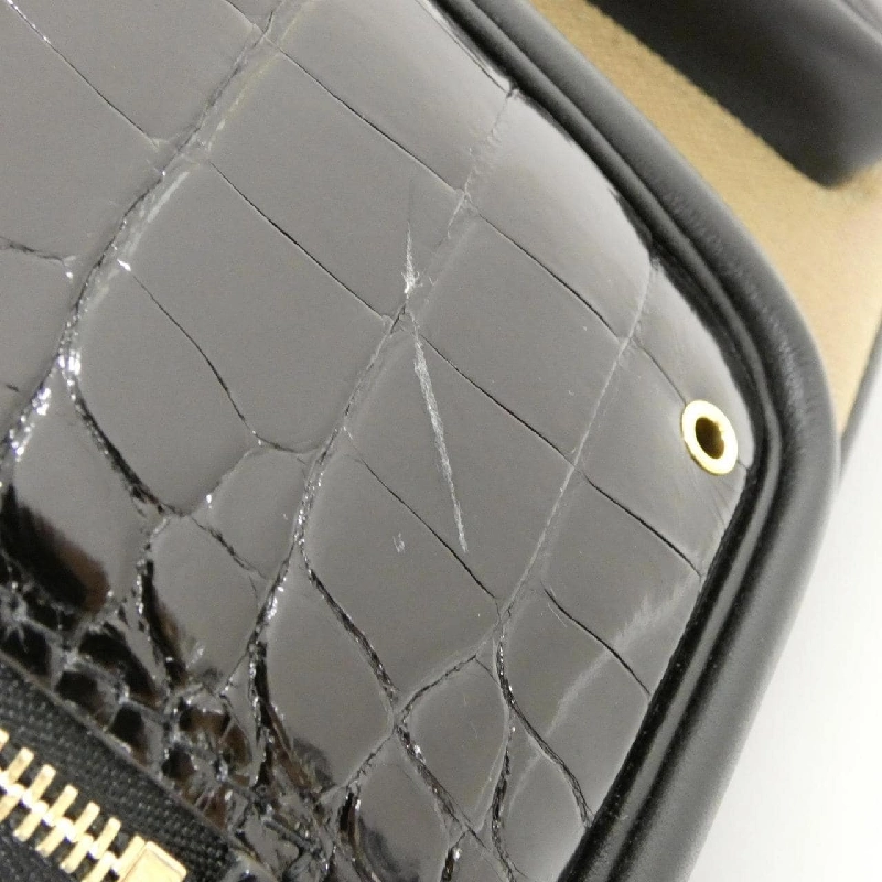 Túi đeo vai da kỳ lạ Louis Vuitton 612728