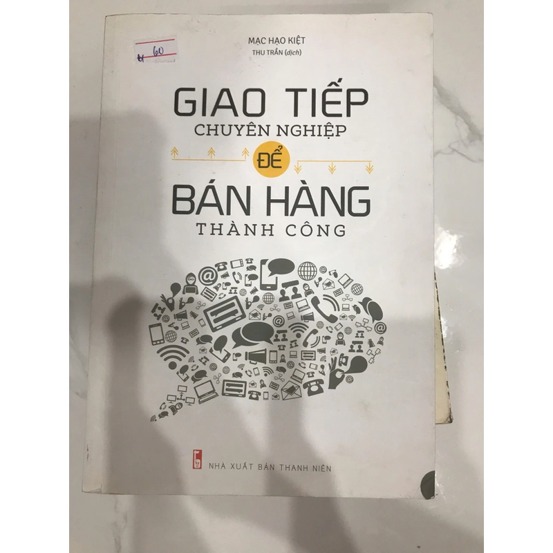 Sách giao tiếp chuyên nghiệp để bán hàng thành công 450851