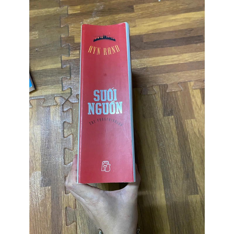 Sách Suối Nguồn - Ayn Rand - Sách cũ tình trạng tốt 316940