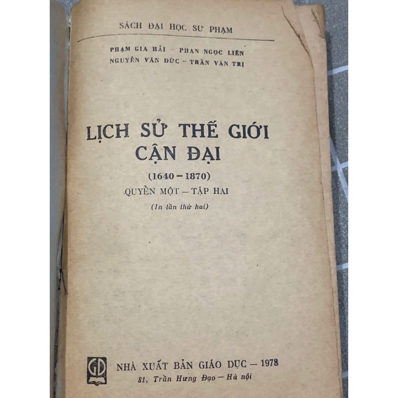 Lịch sử thế giới cận đại 1640-1870; xuất bản 1978 545719