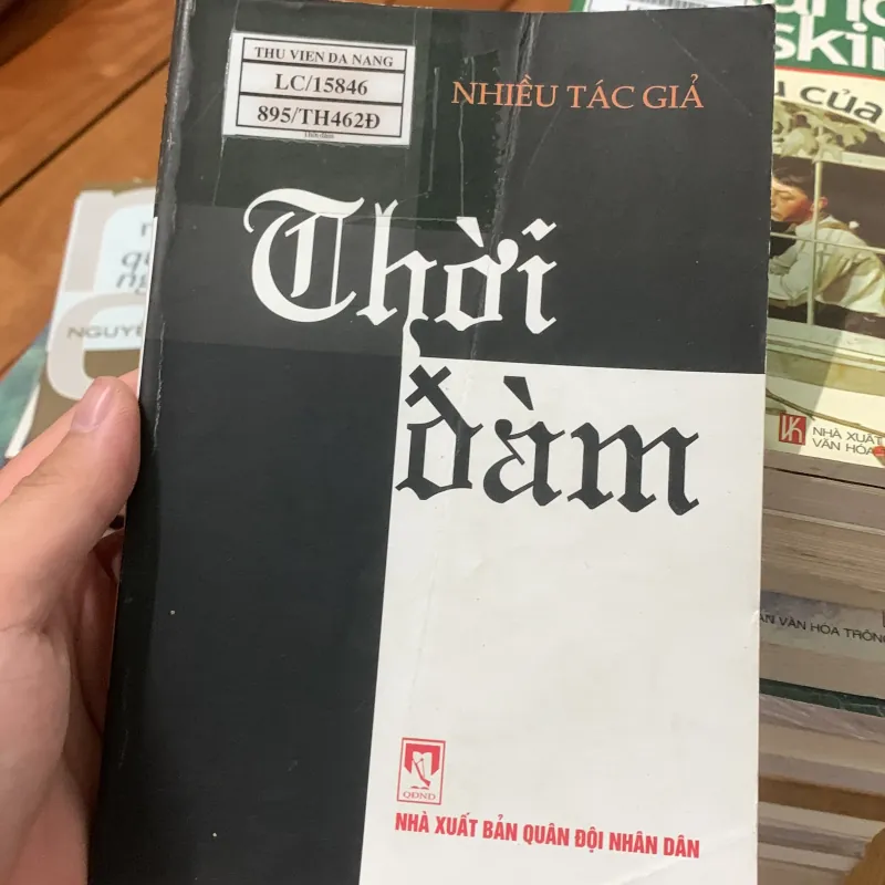 Thời đàm sách cũ 754114