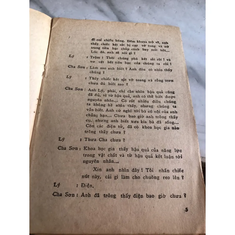 Có thượng đế thật không?  1033984