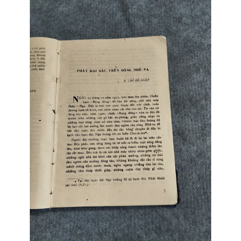 NGƯỜI ĐỒNG CHÍ THÂN YÊU 606646