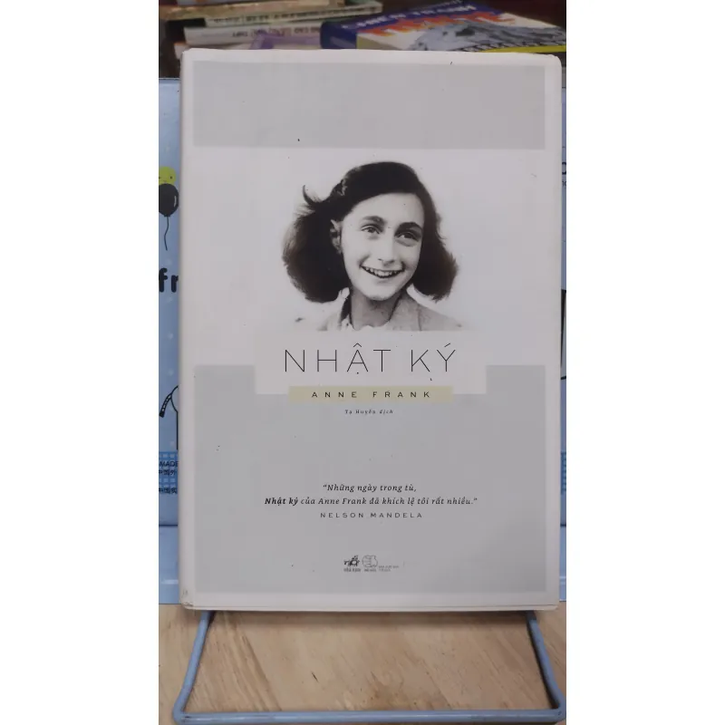 Sách: Nhật ký Anne Frank - TG: Tạ Huyền dịch (A2) 1025889