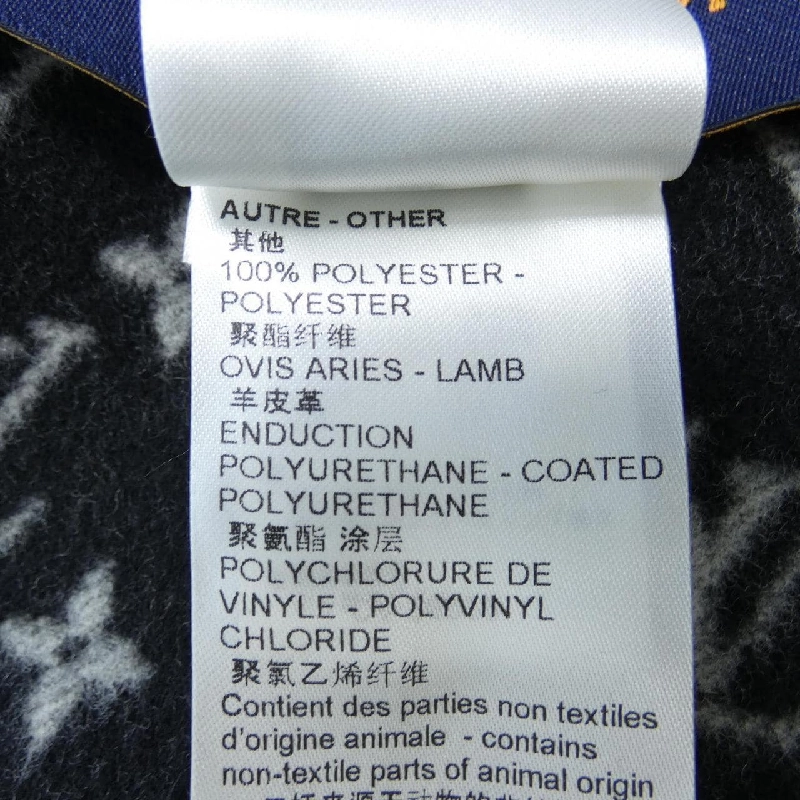 Louis Vuitton LOUIS VUITTON Cape 633561