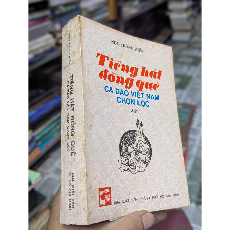 TIẾNG HÁT ĐỒNG QUÊ KINH THI VIỆT NAM - NGÔ TRỌNG HIỂN 167026