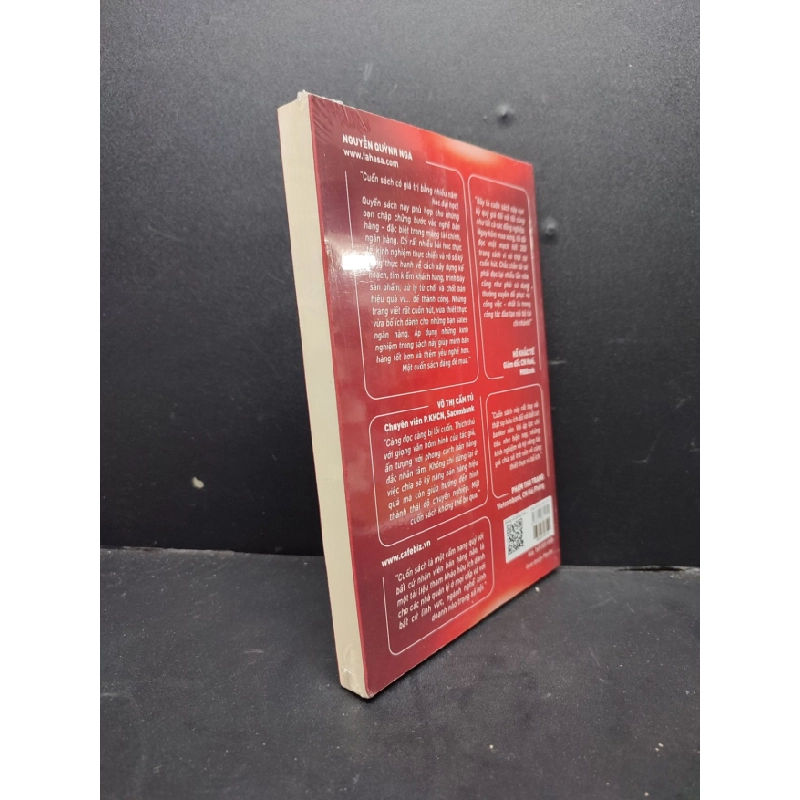 [PHIÊN CHỢ SÁCH CŨ] Đừng Cố Gắng Bán Hãy Giúp Khách Hàng Mua 2303 422102
