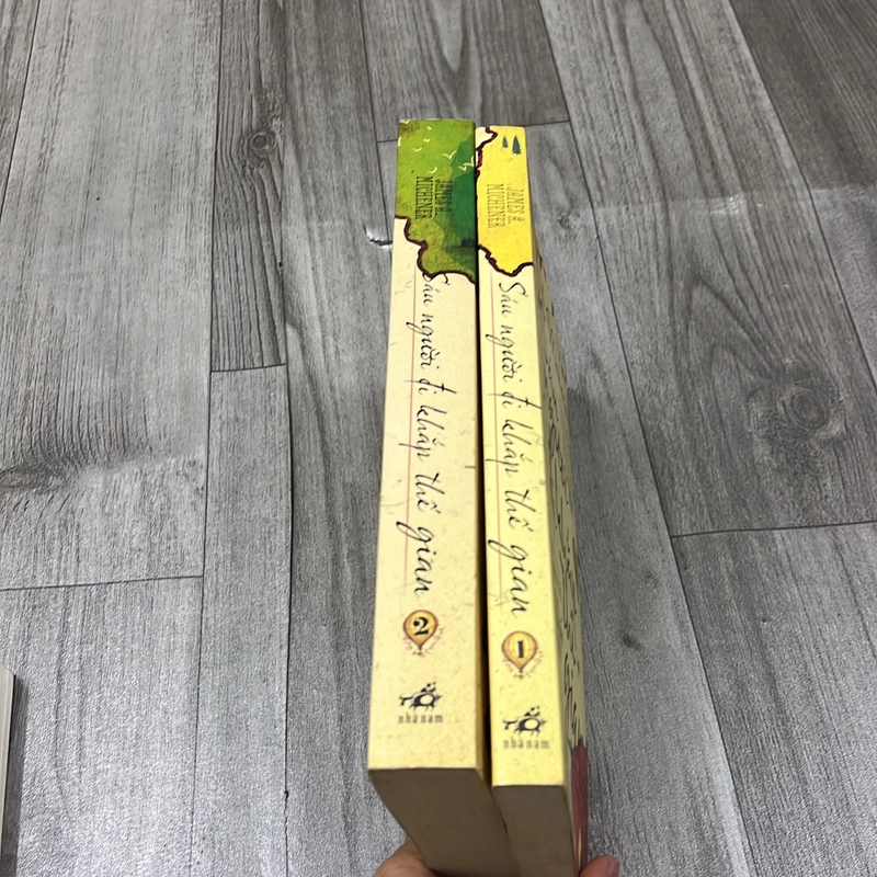 Sáu người đi khắp thế gian bộ 2 tập. 1b4 542956