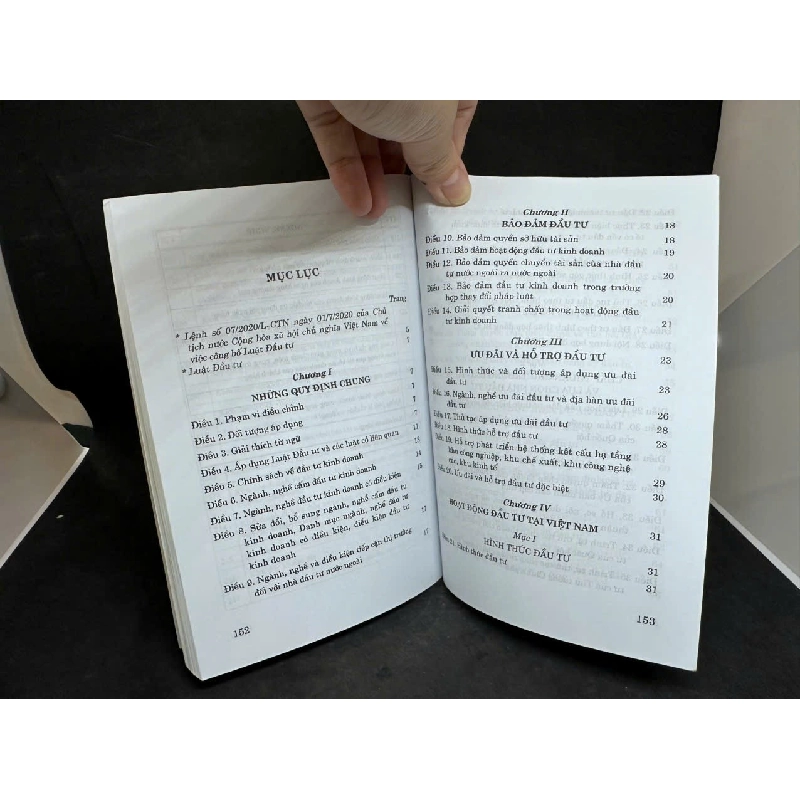 [Phiên Chợ Sách Cũ] Luật Đầu Tư, 2020 - H1108 SBM 924623