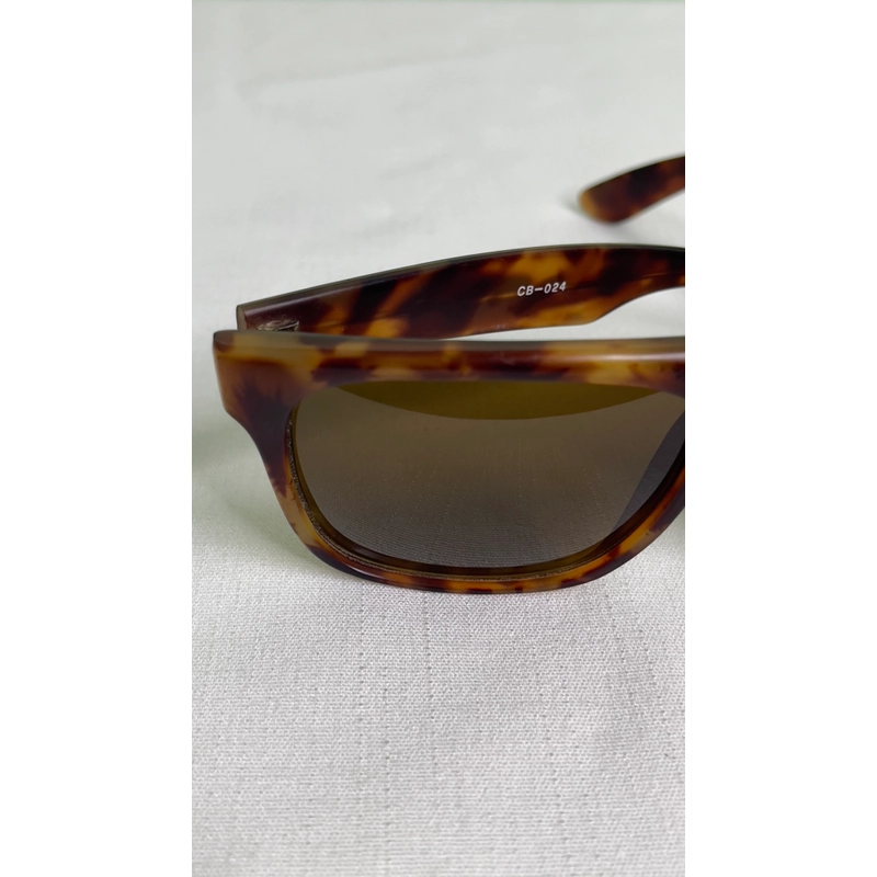 Kính râm vintage - mặt vừa & to  549857