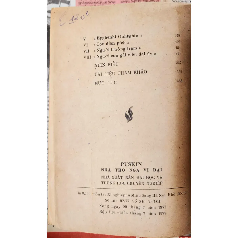 PUSKIN NHÀ THƠ NGA VĨ ĐẠI - Tuyển dịch tác phẩm, 561 trang 994067