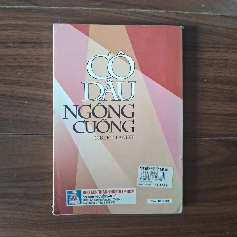 Cô dâu ngông cuồng (trinh thám) 525732