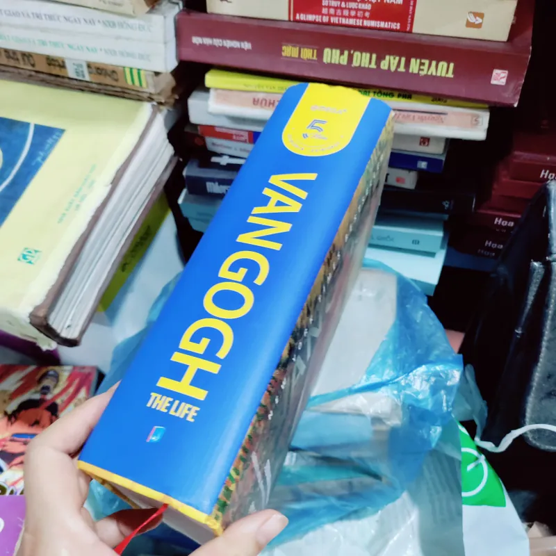 Van  Gogh dịch Ngô Đức Trung, Vũ đình thắng , trần khả ái, bùi  duy trung. 673730