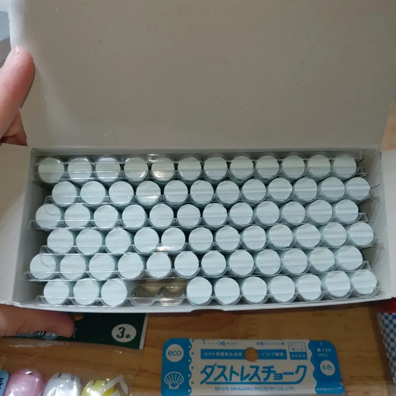 Phấn không bụi Nhật Bản tặng kèm rất nhiều quà - Mới 100% 994413