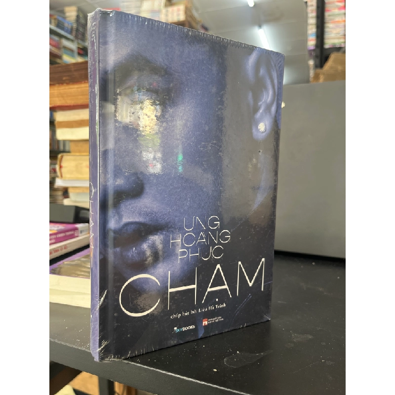 Chạm - Ưng Hoàng Phúc 460263